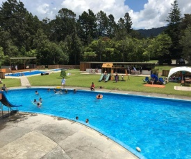 Sapphire Springs Holiday Park and Thermal Pools
