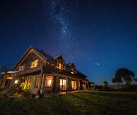 Tree House Lodge Bed & Breakfast