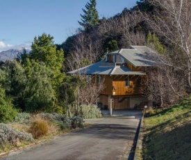 Slice of Heaven on Oregon - Hanmer Springs Holiday Home