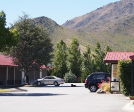 Sierra Motel and Apartments