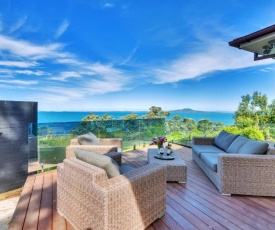 Majestic Cliff-Top Mansion in Campbells Bay
