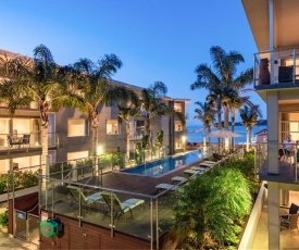 Edgewater Palms Apartments
