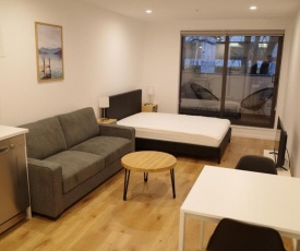 Modern Cosy Studio Apartment Auckland Central