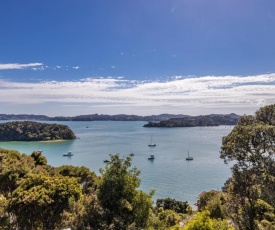 The Top of the Tide - Paihia Holiday Home
