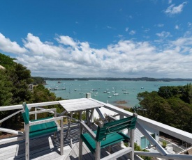Te Maiki Escape - Russell Holiday Home