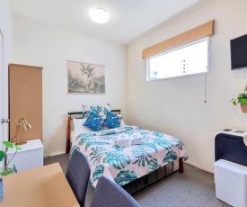 Oasis Studio in City Central - Aircon and FREE WIFI