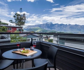 Happy Daze - Central Queenstown