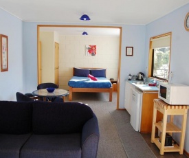 Queenstown Holiday Park & Motels Creeksyde