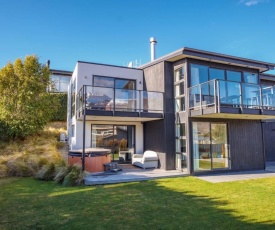 Picture Perfect - Wanaka Holiday Home