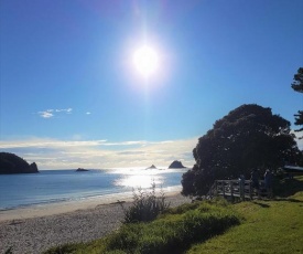 Cathedral Cove Connection