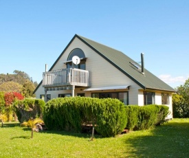 Rosemary Cottage - Hahei Holiday Home