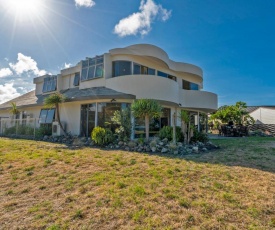 Ocean Vista - Pauanui Holiday Home
