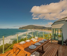 Panoramic Paku - Tairua Holiday Home