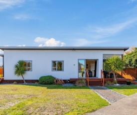Tranquil Tauhara - Taupo Central Holiday Home