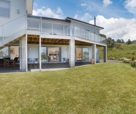 Open Spaces - Waihi Beach Holiday Apartment