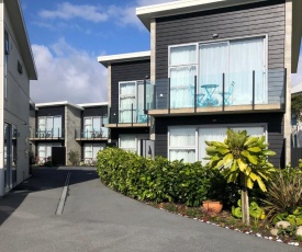 Carters by the Sea Beachside Apartments